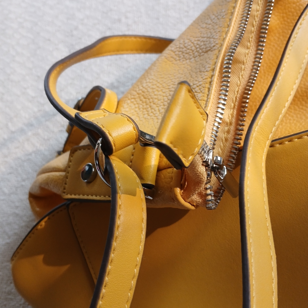 a new day ♡ faux leather bucket bag yellow spring easter boho sunshine festival - Picture 4 of 8